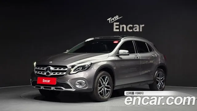 Mercedes-Benz GLA-класс