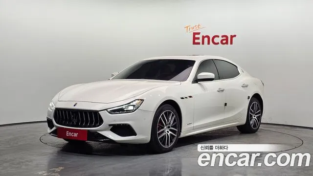 Maserati Ghibli