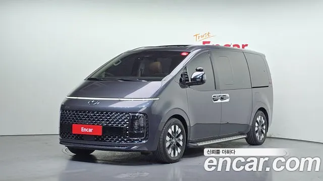 Hyundai Staria