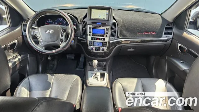 Hyundai Santa Fe — интерьер