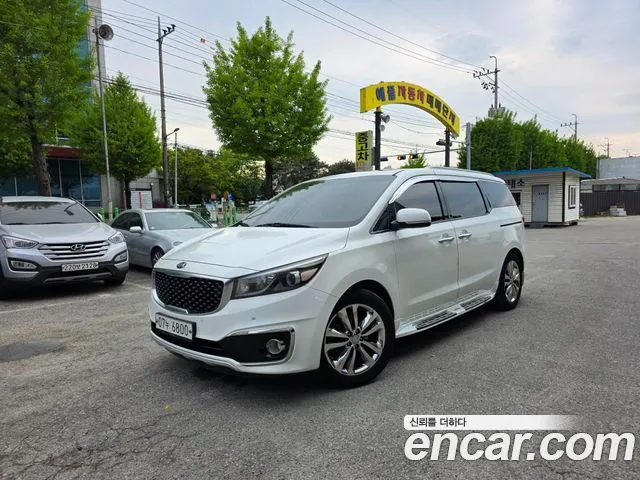 Kia Carnival — экстерьер
