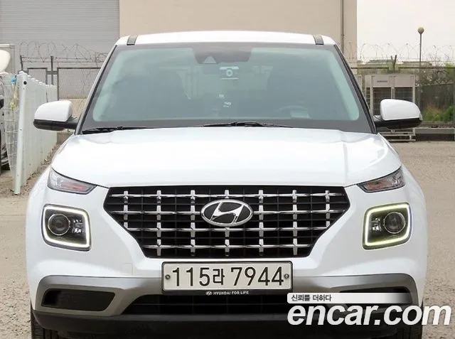 Hyundai Venue