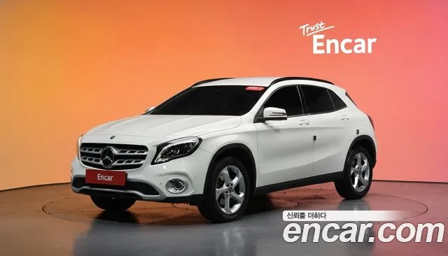 Mercedes-Benz GLA-класс