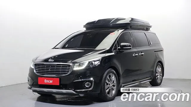 Kia Carnival — экстерьер