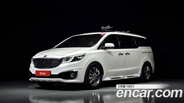 Kia Carnival — экстерьер