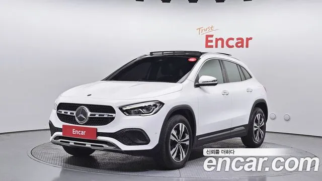 Mercedes-Benz GLA-класс