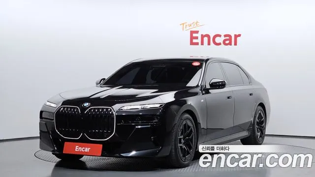 BMW 7 серия