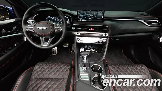 Genesis G70 — интерьер