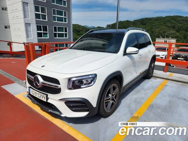 Mercedes-Benz GLB-класс