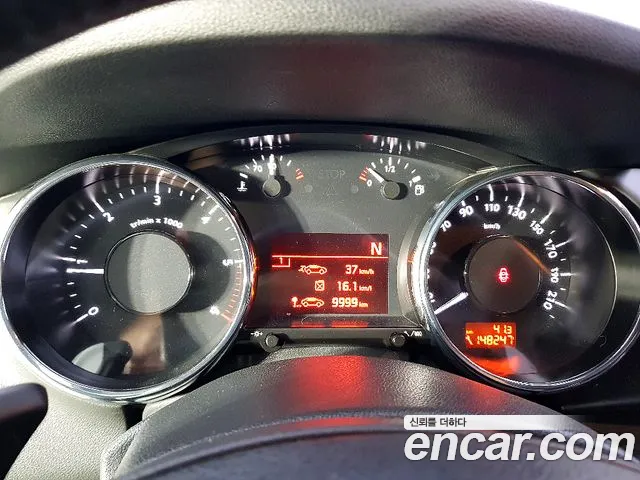 Peugeot 3008 — интерьер