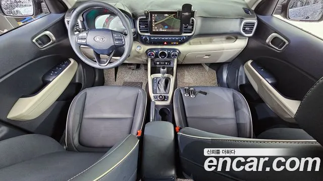 Hyundai Venue — интерьер