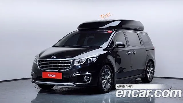 Kia Carnival — экстерьер