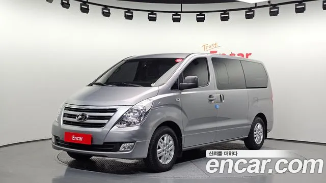 Hyundai Starex