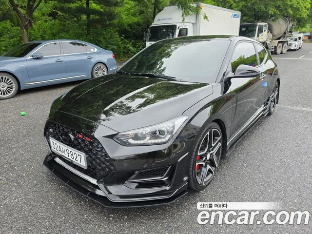 Hyundai Veloster