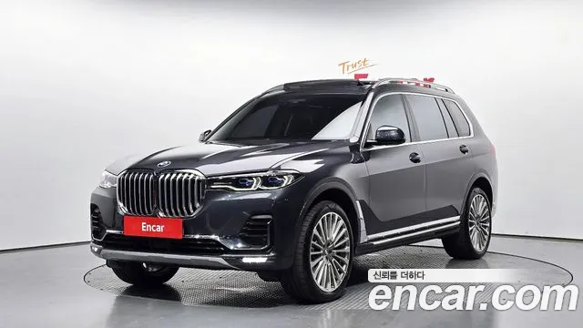 BMW X7