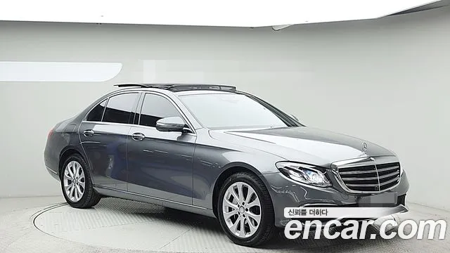 Mercedes-Benz E-класс