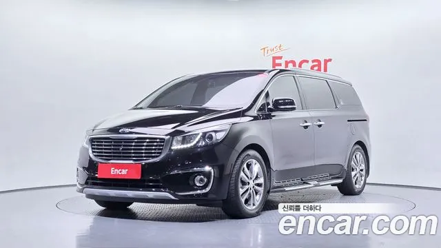 Kia Carnival — экстерьер