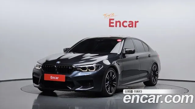 BMW M5