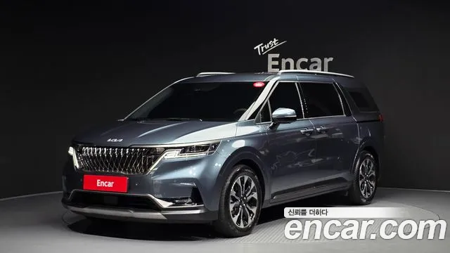 Kia Carnival — экстерьер