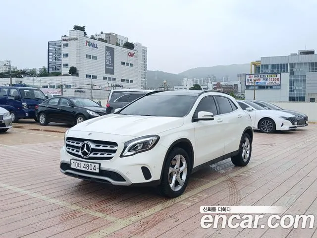 Mercedes-Benz GLA-класс