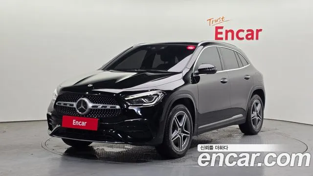Mercedes-Benz GLA-класс