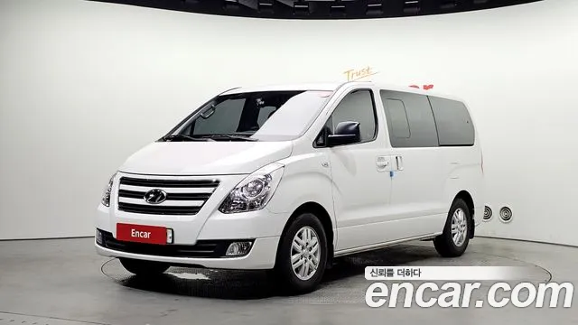 Hyundai Starex