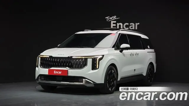 Kia Carnival — экстерьер