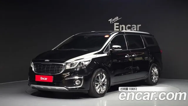Kia Carnival — экстерьер