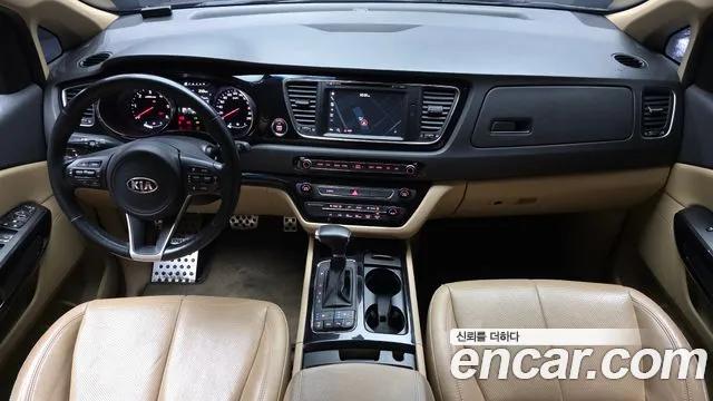 Kia Carnival — интерьер