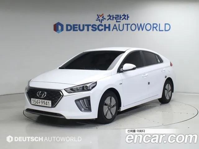 Hyundai Ioniq