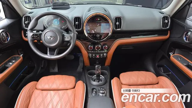MINI Countryman — интерьер