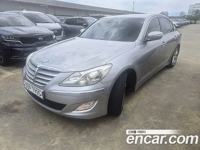 Hyundai Genesis