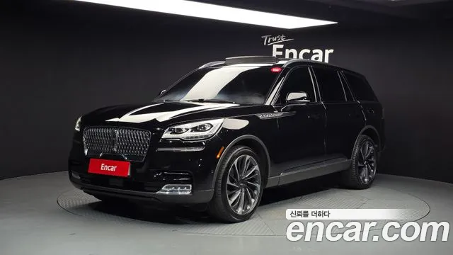 Lincoln Aviator