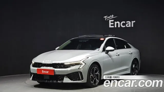 Kia K5 — экстерьер