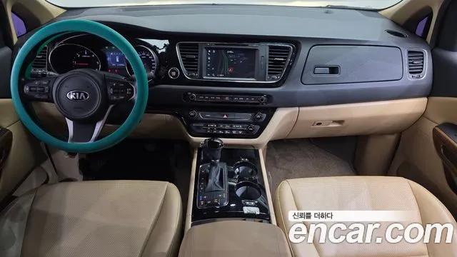 Kia Carnival — интерьер