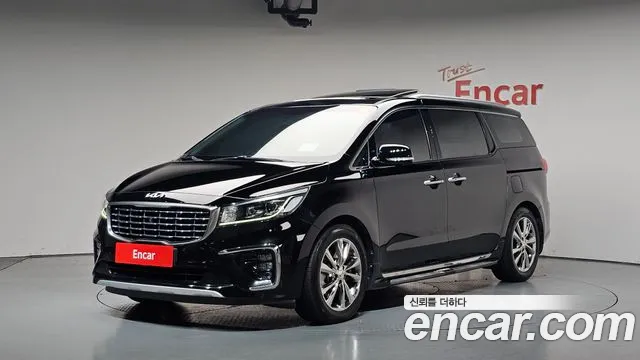Kia Carnival — экстерьер