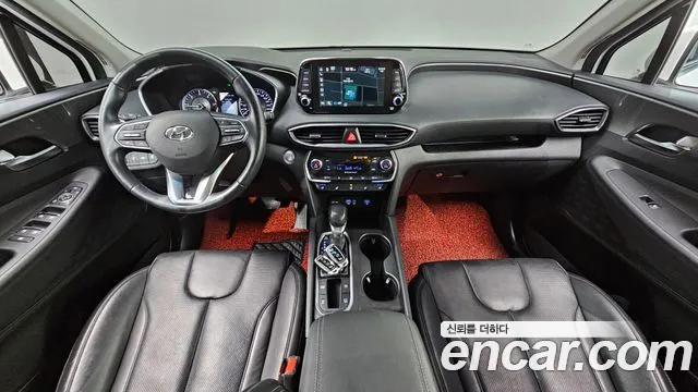 Hyundai Santa Fe — интерьер