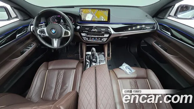 BMW Gran Turismo GT — интерьер
