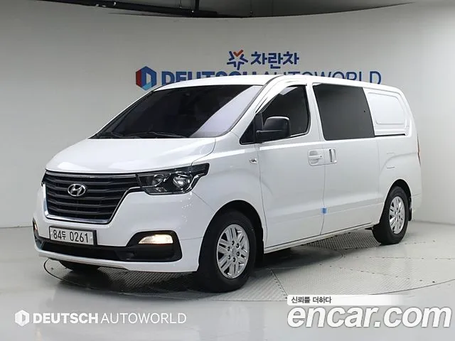 Hyundai Starex