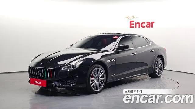 Maserati Quattroporte