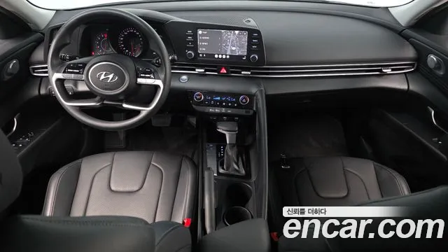 Hyundai Elantra — интерьер