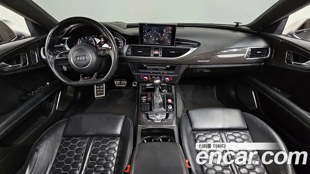 Audi RS7 — интерьер