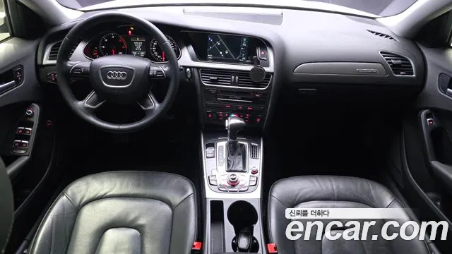 Audi A4 — интерьер