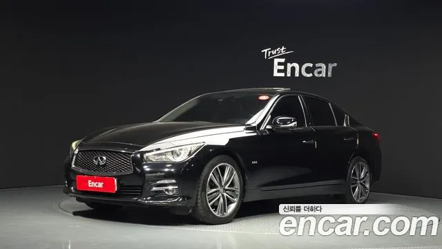 Infiniti Q50