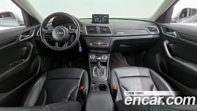 Audi Q3 — интерьер
