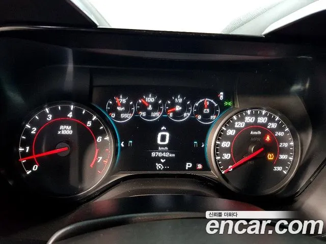 Chevrolet Korea Camaro — интерьер