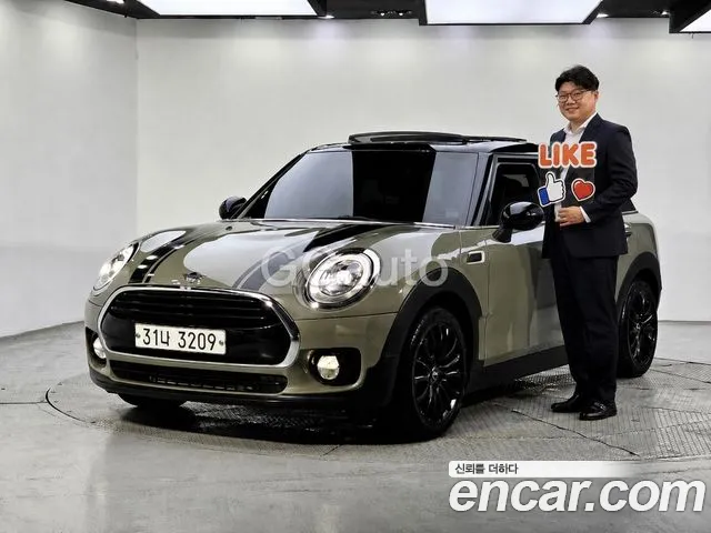 MINI Clubman