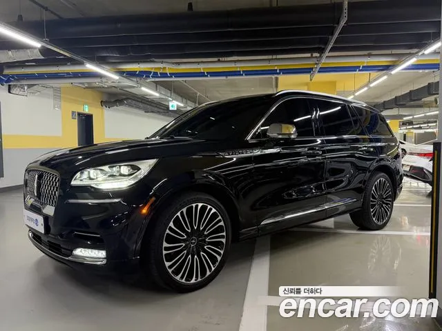 Lincoln Aviator