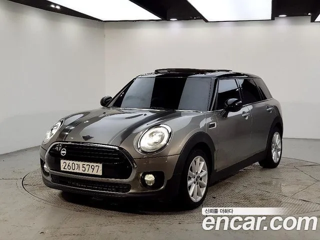 MINI Clubman