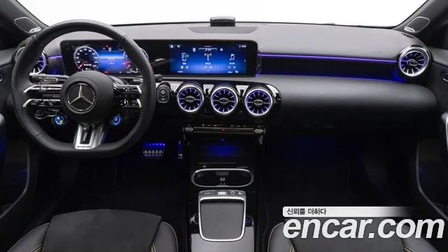 Mercedes-Benz A-класс — интерьер